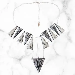 apprends à créer tes propres bijoux en argile polymère avec la formation pâte Fimo de Com'une Alchimie